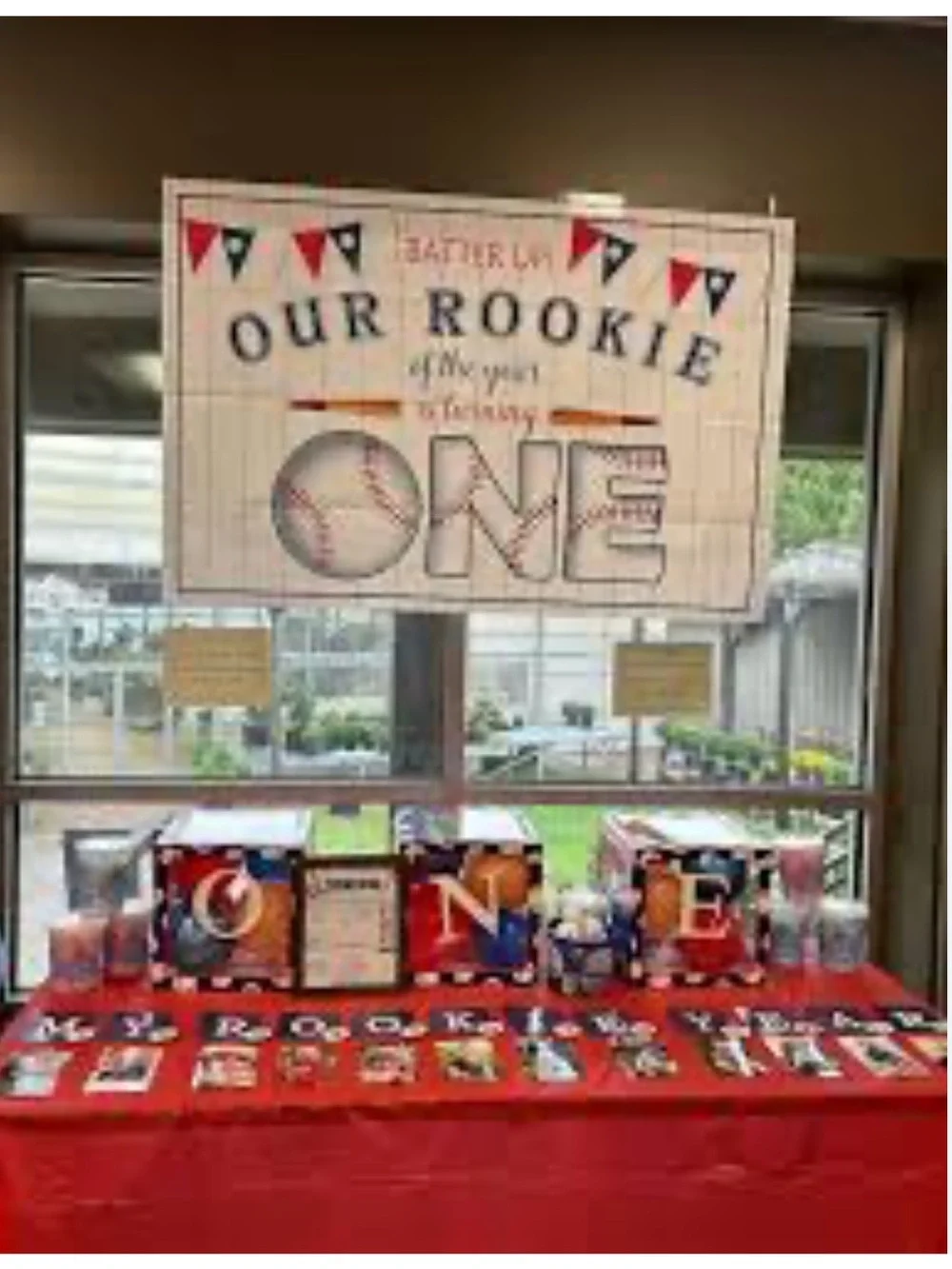 Kids Baseball-ONE Year old Themed Party Rookie Kit